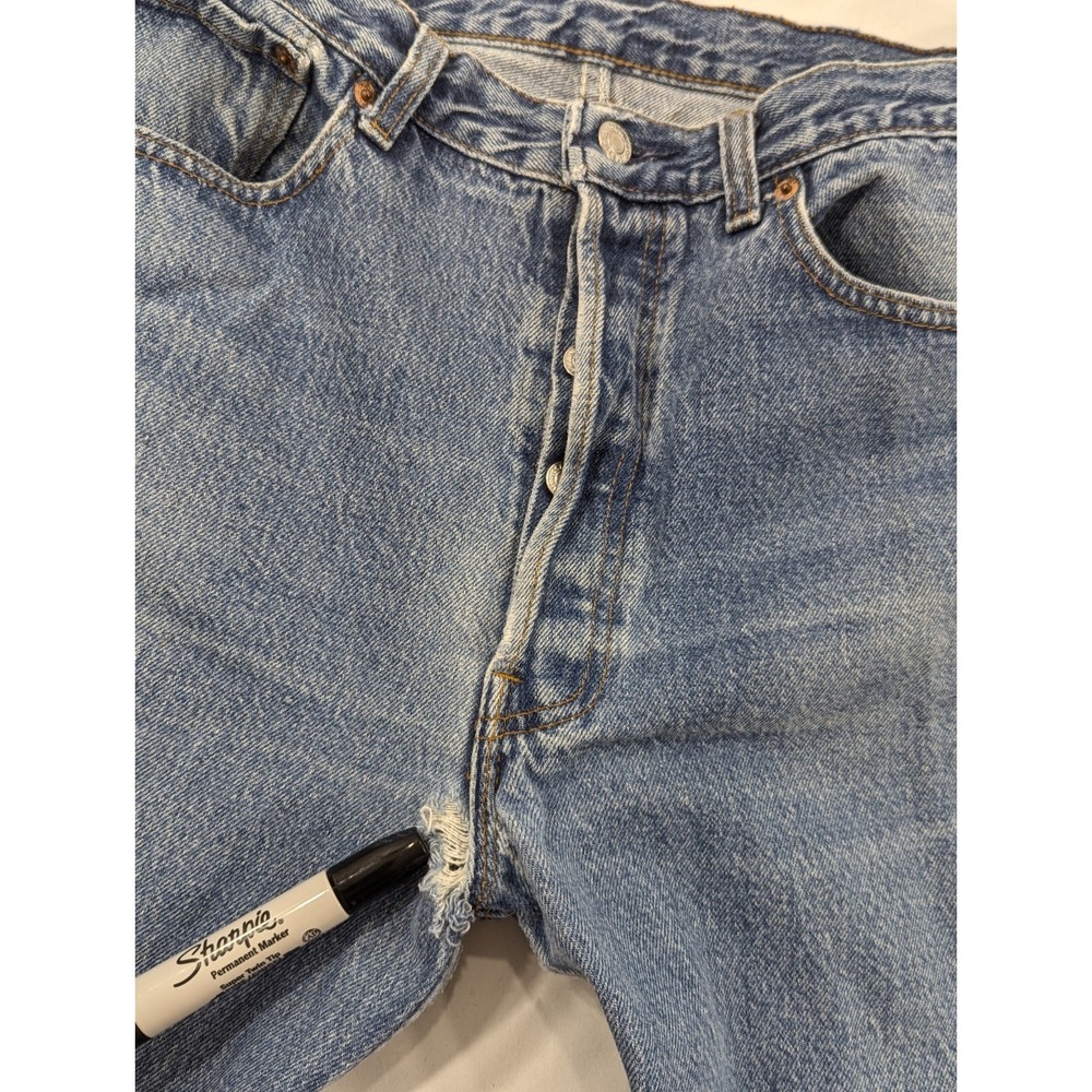 VTG Levis Jeans Mens 32x31 Blue 501 Distressed Straight Light USA Tagged 34x32 - Picture 6 of 11